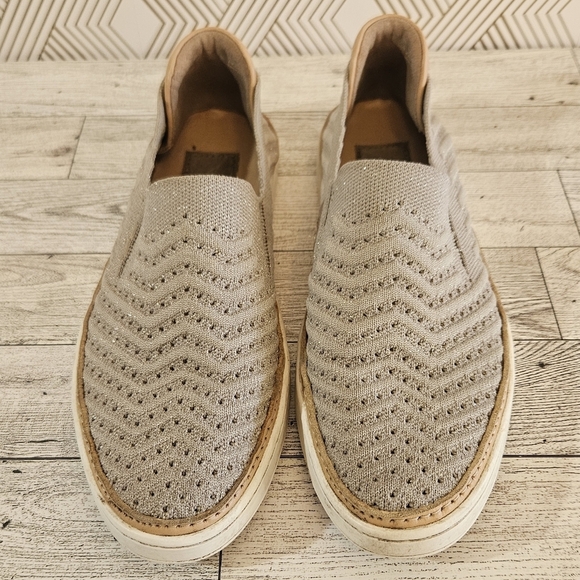 UGG Sammy Wavy Sneaker Slip-On Loafers Knit Upper Glittery Sparkle Size 6 - Picture 3 of 9
